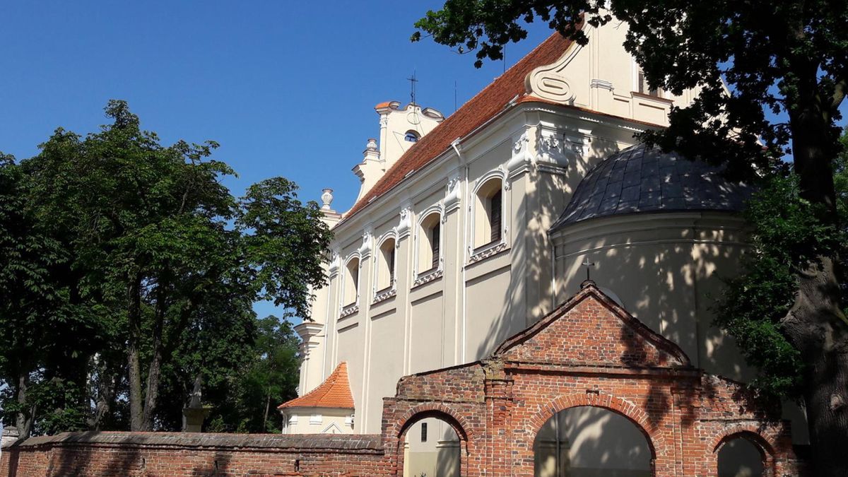 Śmierć na plebanii. Wikary postrzelił się w głowę