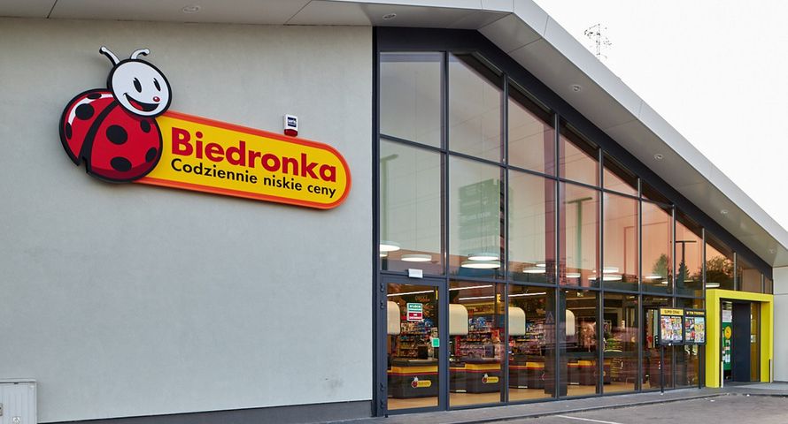 Biedronka bliżej 4 tys. sklepów. W czasie "Gangu Biedroniaków" zakupy częstsze i tańsze