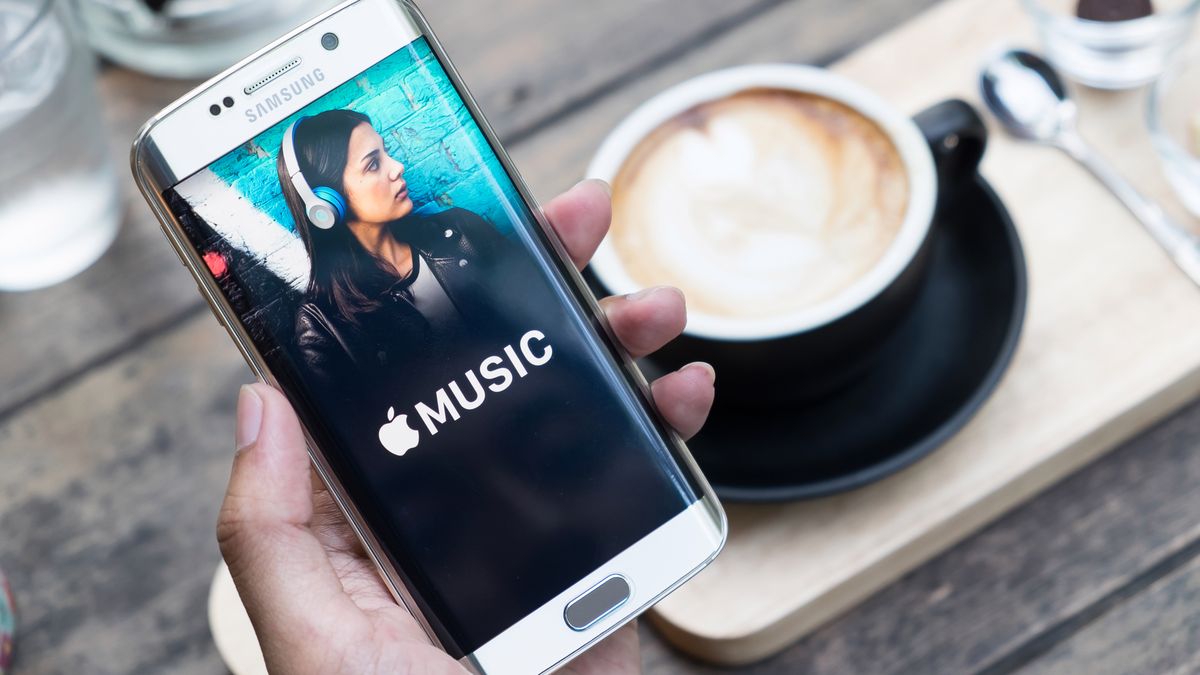 Apple Music na smartfonie Samsunga z depositphotos