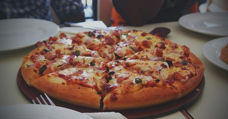 Mrożona pizza z Lidla wycofana ze sprzedaży. Wykryto w niej obecność alergenu