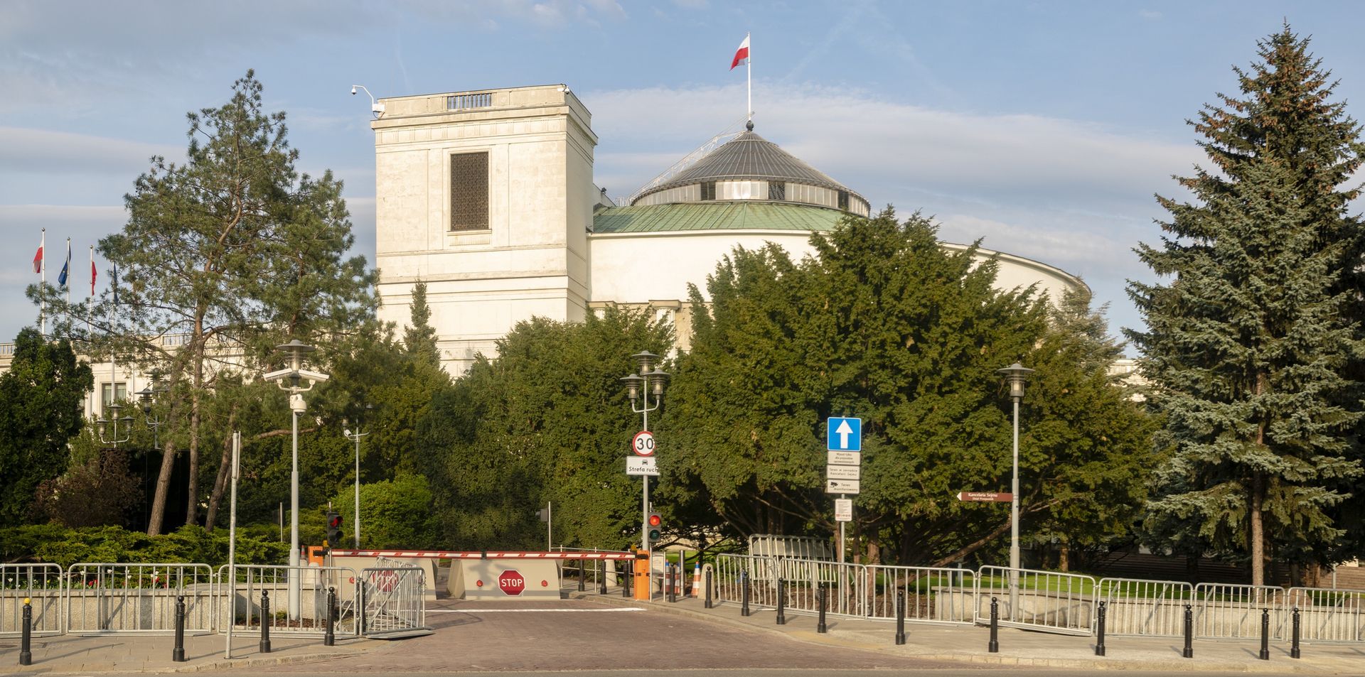 Kuriozalne żądanie strażnika w Sejmie. Asystent posła oburzony