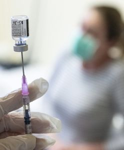 Szczepienia przeciw COVID-19. Szwecja wstrzymała płatności dla Pfizera. Chodzi o szóstą dawkę