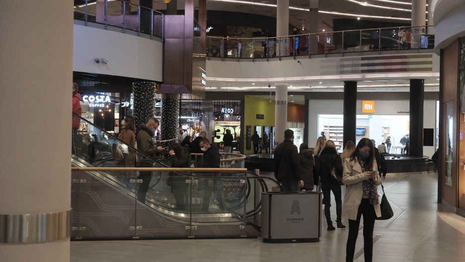 Nowe obostrzenia. Zamknięcie galerii to nie wszystko