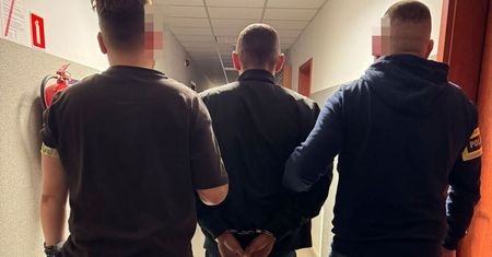 Kompletnie pijany przyjechał po dziecko do przedszkola. 37-letni obywatel Ukrainy został wydalony z Polski