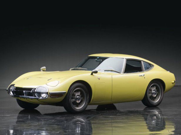 1967 Toyota 2000GT - najdroższy azjatycki samochód sprzedany za ponad 1,1 mln dolarów