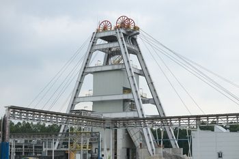 Jaworzno: Wyjątkowa inwestycja w polskim górnictwie. Miliony ton węgla w Jaworznie czekają na wydobycie. Trwa drążenie szybu
