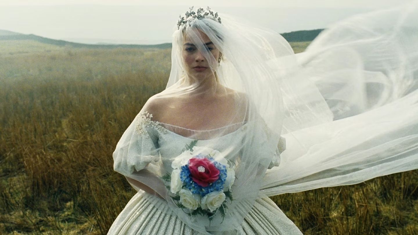 Margot Robbie w filmie "Wichrowe Wzgórza"