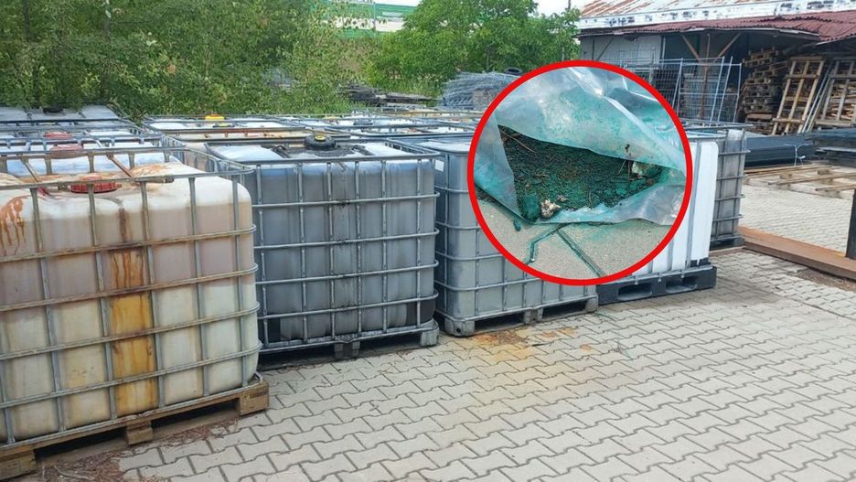 Odkryto składowisko odpadów, w tym pojemniki z nieznaną cieczą