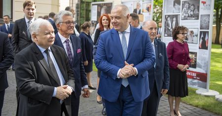 TK przygotował wystawę ku pamięci Lecha Kaczyńskiego. Ważni oficjele z PiS na otwarciu