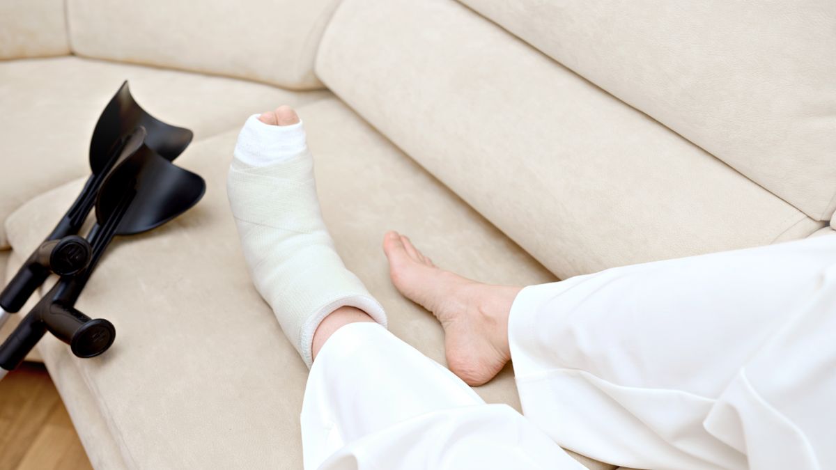 Złamanie kości śródstopia to częsty uraz, który dotyczy zwłaszcza sportowców.