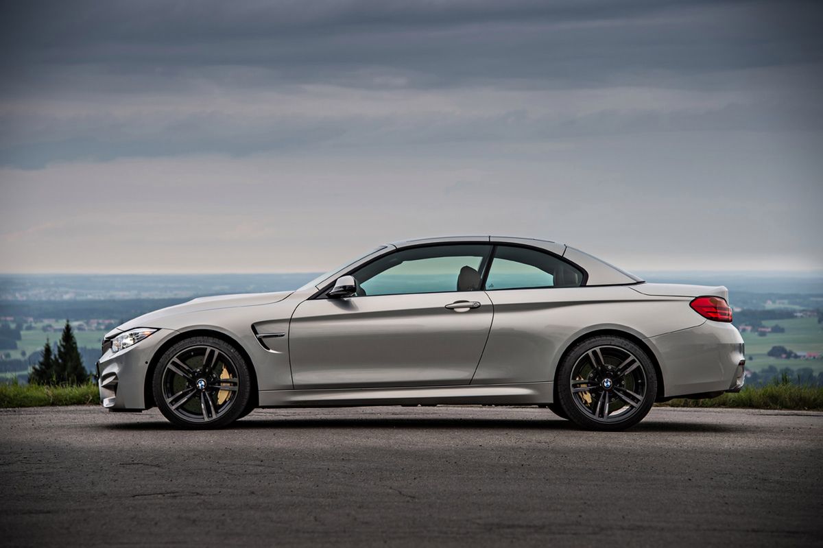 Ogromna galeria zdjęć z kabrioletem BMW M4 180