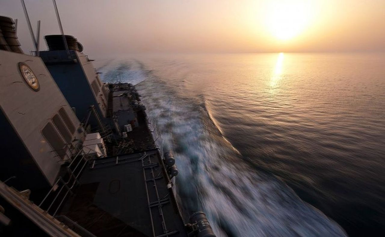 Trump ostrzega Iran. W Cieśninie Ormuz mają być miny