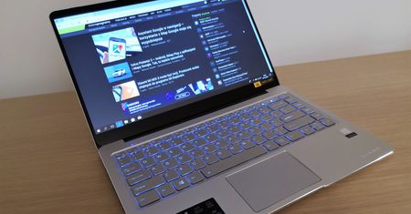 Kiano Elegance 14.2 Pro – test lekkiego laptopa z zestawem programów dla firm