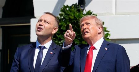 Nie będzie spotkania Nawrockiego z Trumpem. Prezydent USA nie przyjedzie