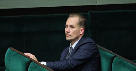 Koniec pobłażania. Sejm szykuje bat na posłów
