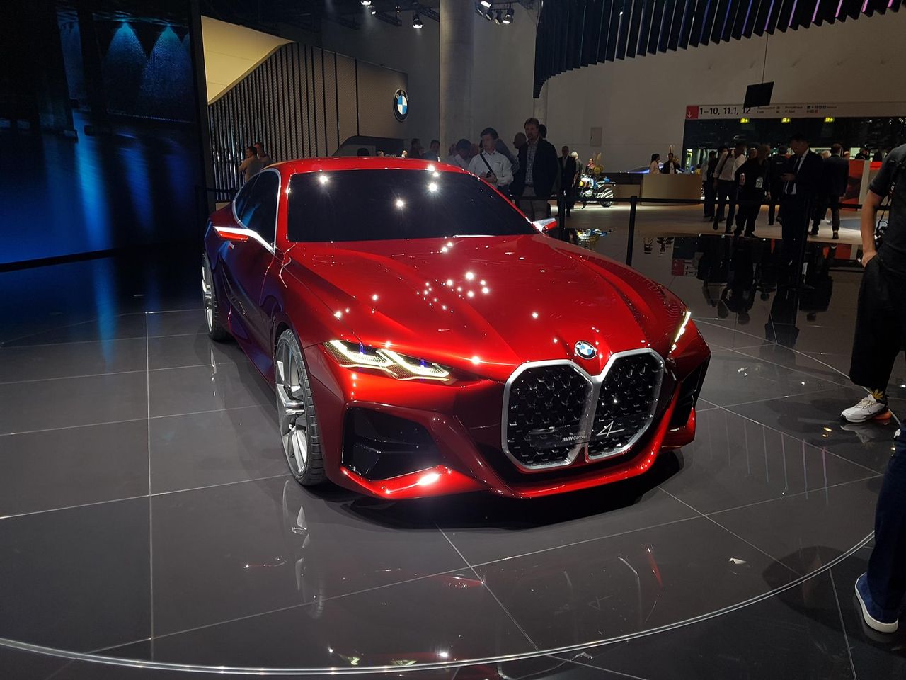 Frankfurt 2019: BMW Concept 4 budzi mieszane uczucia