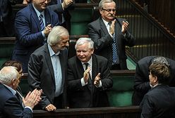 Polityka pod osłoną nocy