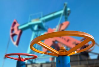 Goldman Sachs ocenił szanse na szybki i całkowity zakaz importu ropy z Rosji