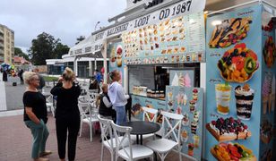 Jak tanio zjeść nad morzem? 5 porad, które uratują ci portfel i samopoczucie