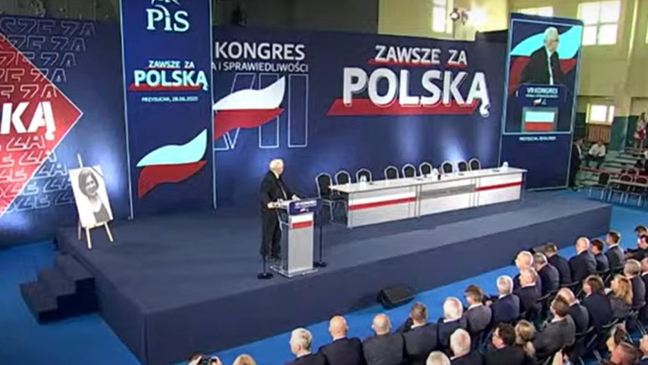 Wpadka na Kongresie PiS. Kaczyński: na razie, to ja siebie widzę