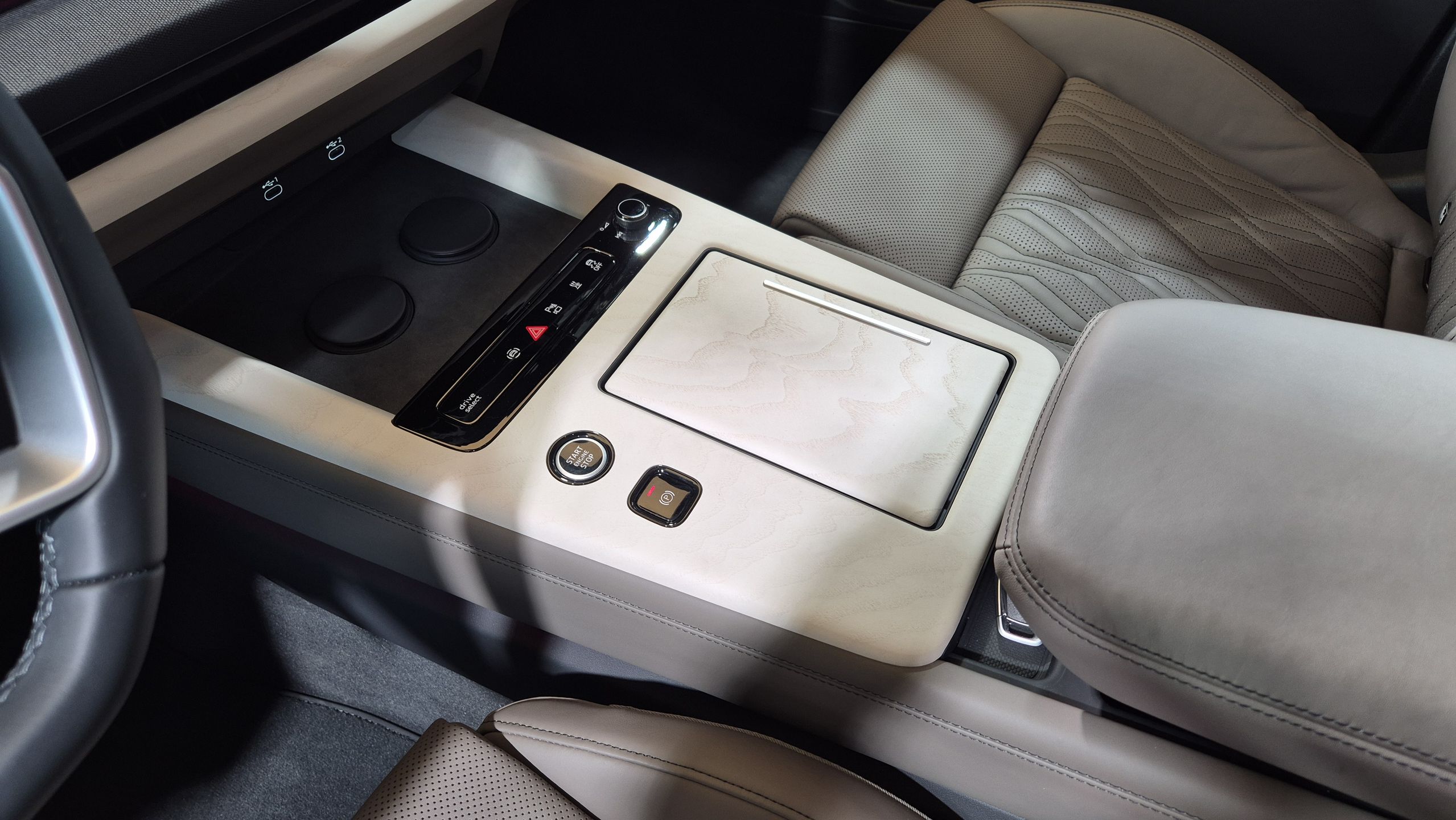 Audi Q9