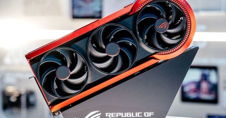 Prawdziwy potwór. ASUS prezentuje specjalną wersję GeForce RTX 5090