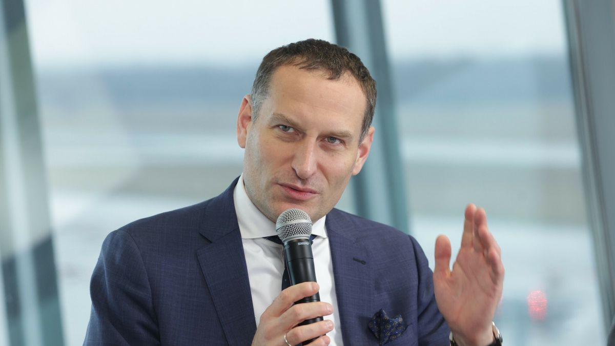 Wsp�?praca Polskich Port�w Lotniczych z PKOl
19.02.2024 Warszawa Konferencja PKOl na Lotnisku Chopina, fot. Tomasz Jastrzebowski/REPORTER
n/z: , Stanislaw Wojtera,
Tomasz Jastrzebowski/REPORTER