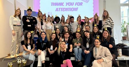 Odkryj Pasję i Zmieniaj Świat: Tajniki Rekrutacji w AIESEC – Twoja Przygoda z Młodzieżową Siłą Współpracy!