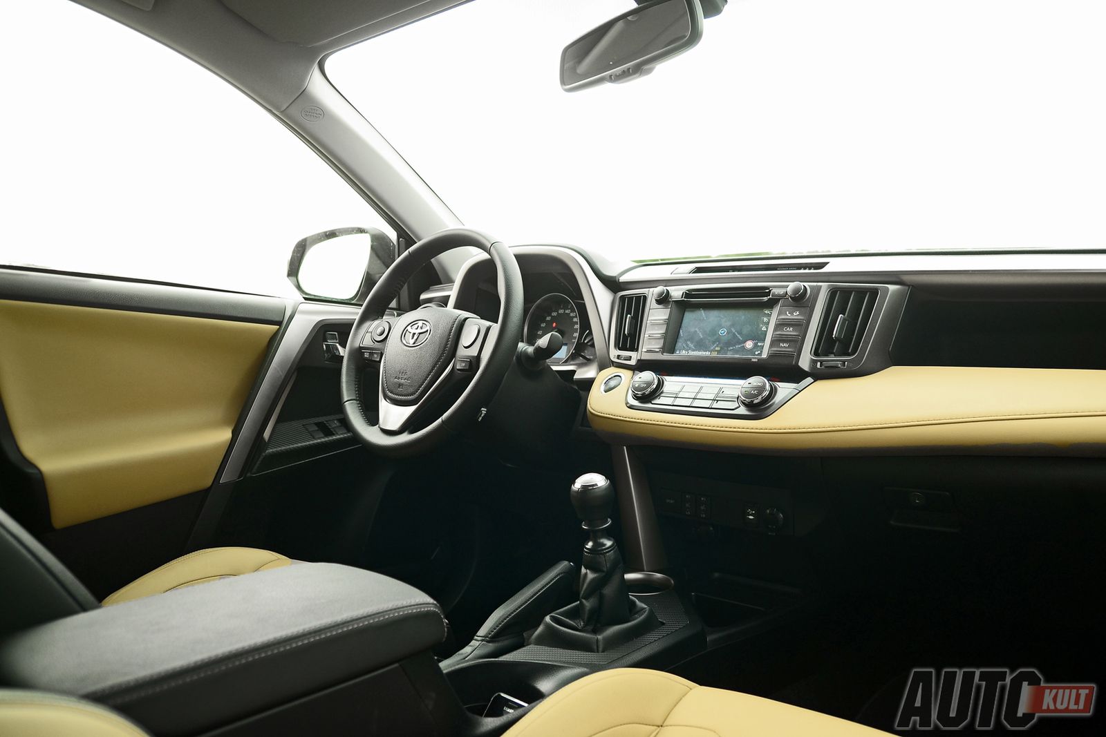 Toyota RAV4 2,0 D AWD Prestige - test [galeria] 15