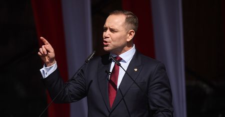 Nawrocki obiecuje pierwszeństwo dla Polaków u lekarza. Jest reakcja