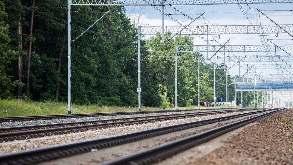 Reda. Pociąg śmiertelnie potrącił mężczyznę