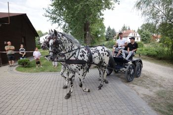 III Nadnidziańska Parada Karet i Zaprzęgów Konnych w Krzyżanowicach