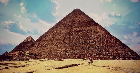 Budowali piramidę Cheopsa. Archeolodzy odkryli, jaką cenę zapłacili robotnicy
