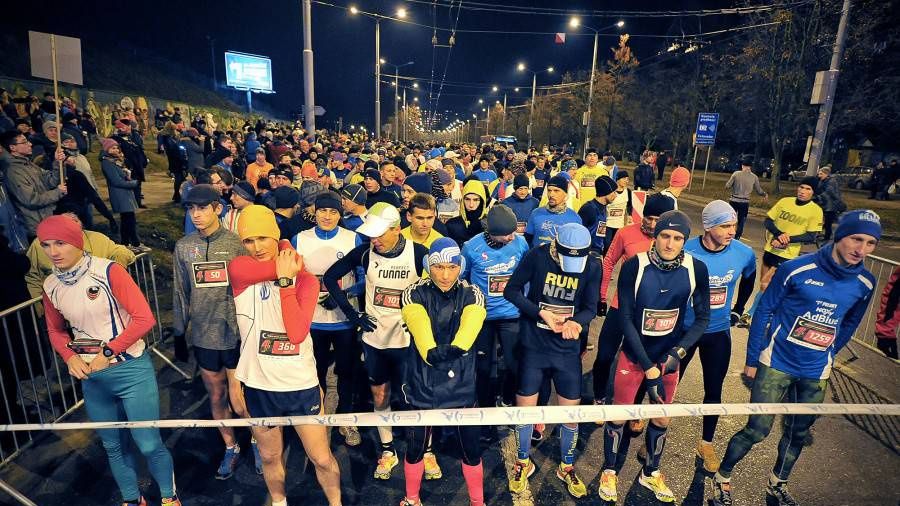 nocna trzecia dycha do maratonu