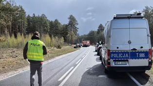 Tragedia na Mazurach. Auta spłonęły, kierowcy nie żyją