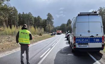 Tragedia na Mazurach. Auta spłonęły, kierowcy nie żyją