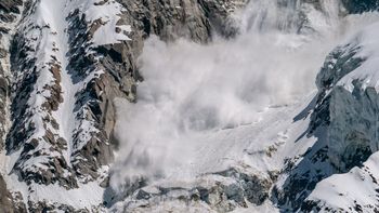 Tragedia w Dolomitach: Lawina pochłonęła pięciu niemieckich alpinistów, w tym ojca i 17-letnią córkę