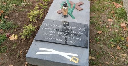 Nieudolna renowacja pomnika polskiego bohatera. Historyczny grób bezpowrotnie zniszczony