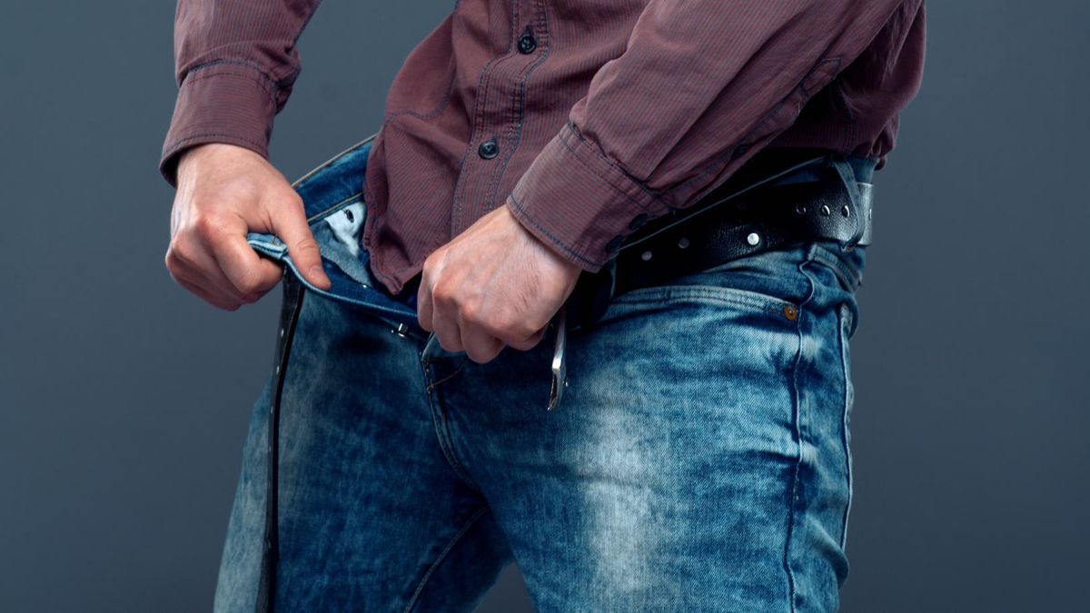 Mężczyzna miał przez 22 godziny erekcję po zażyciu nielegalnego suplementu na opaleniznę