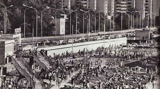 27 lat dzierżawił baseny przy Wale Miedzeszyńskim za grosze. Teraz nie chce oddać terenu