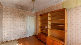 Fotele, krzesła i meblościanki – klasyka PRL w nowoczesnych domach