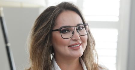 Pogrzeb Eweliny Ślotały. Mama pisarki mówi o problemach: "W końcu będę mogła się skupić na pochówku córki"