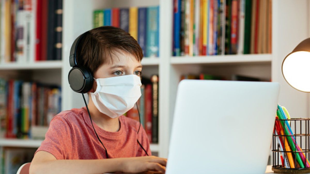 Kiedy powrót do szkół?