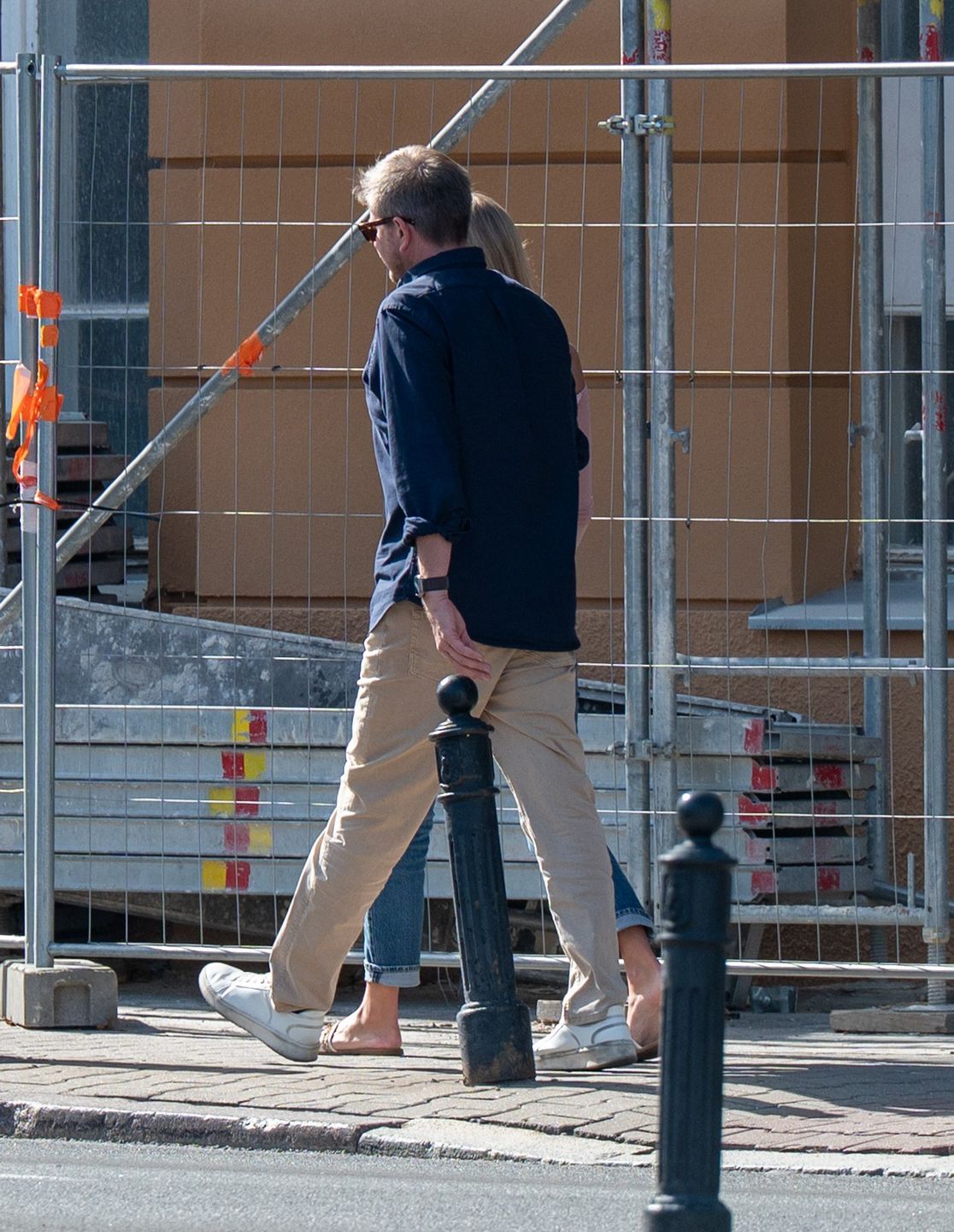 Filip Chajzer przyłapany na mieście z 20-letnią narzeczoną