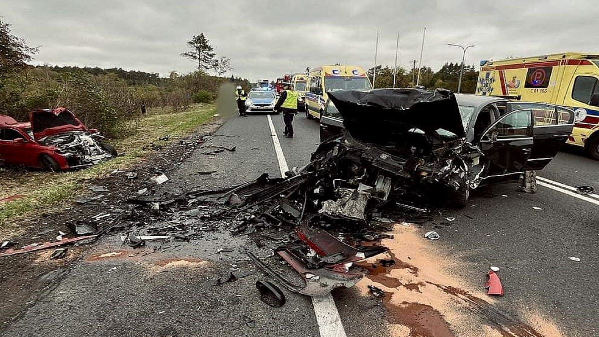 Wypadek na drodze krajowej.