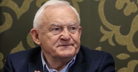 Leszek Miller o inflacji. "Komiczne wypowiedzi szefa NBP"