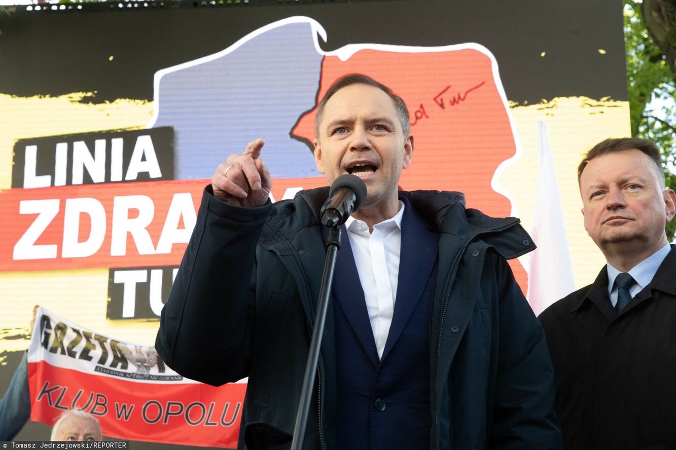 Błaszczak zwołał spotkanie ws. mieszkania Nawrockiego. Posłowie PiS dostali specjalnie zalecenia
