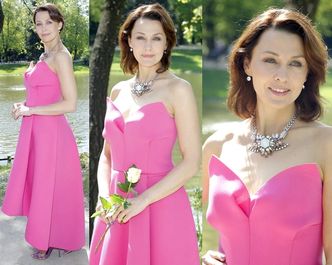 Anna Popek pozuje w różowej sukni... (ZDJĘCIA)