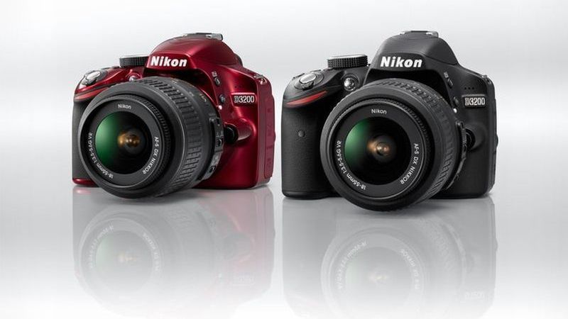 WU-1a, czyli nowy Nikon D3200 z nowym gadżetem 1