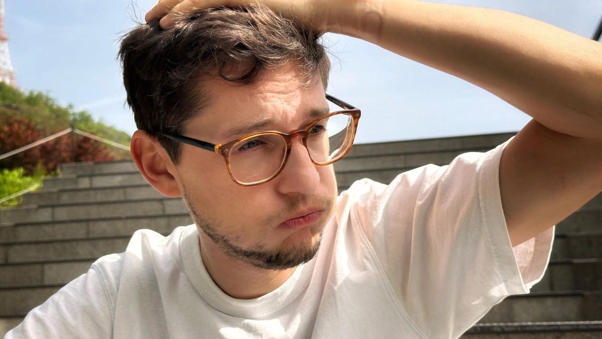 Ból głowy może być objawem udaru